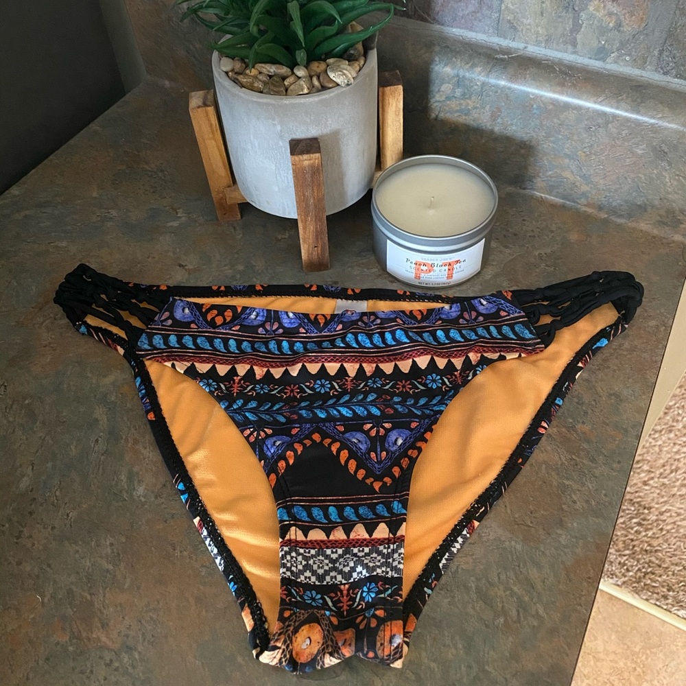 Bikini Bottoms